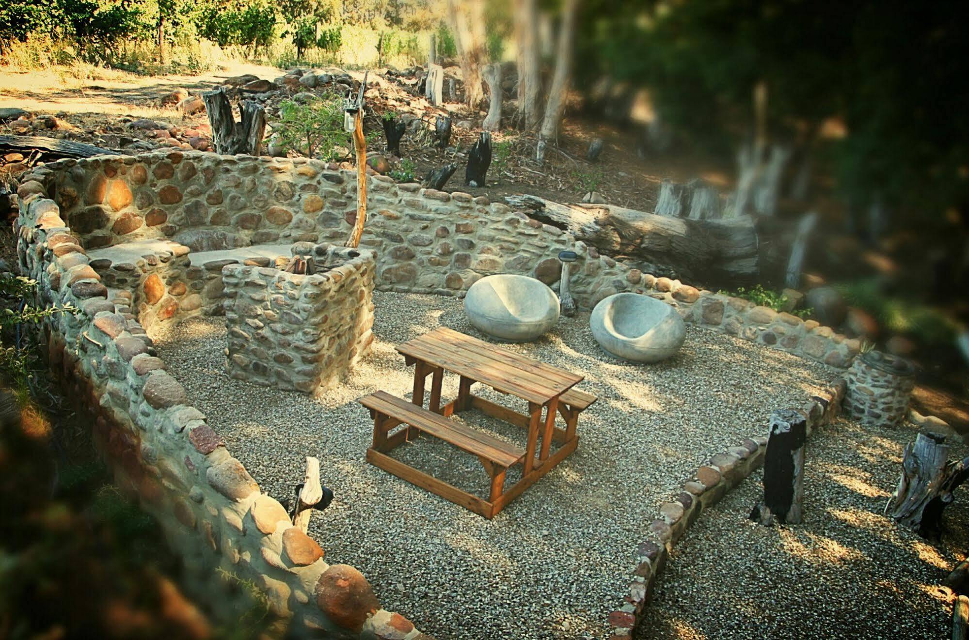 Vindoux Tree House Guest Farm & Spa Tulbagh Exterior photo