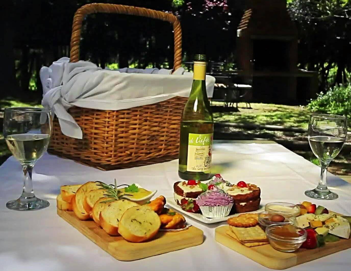 Vindoux Tree House Guest Farm & Spa Tulbagh Exterior photo
